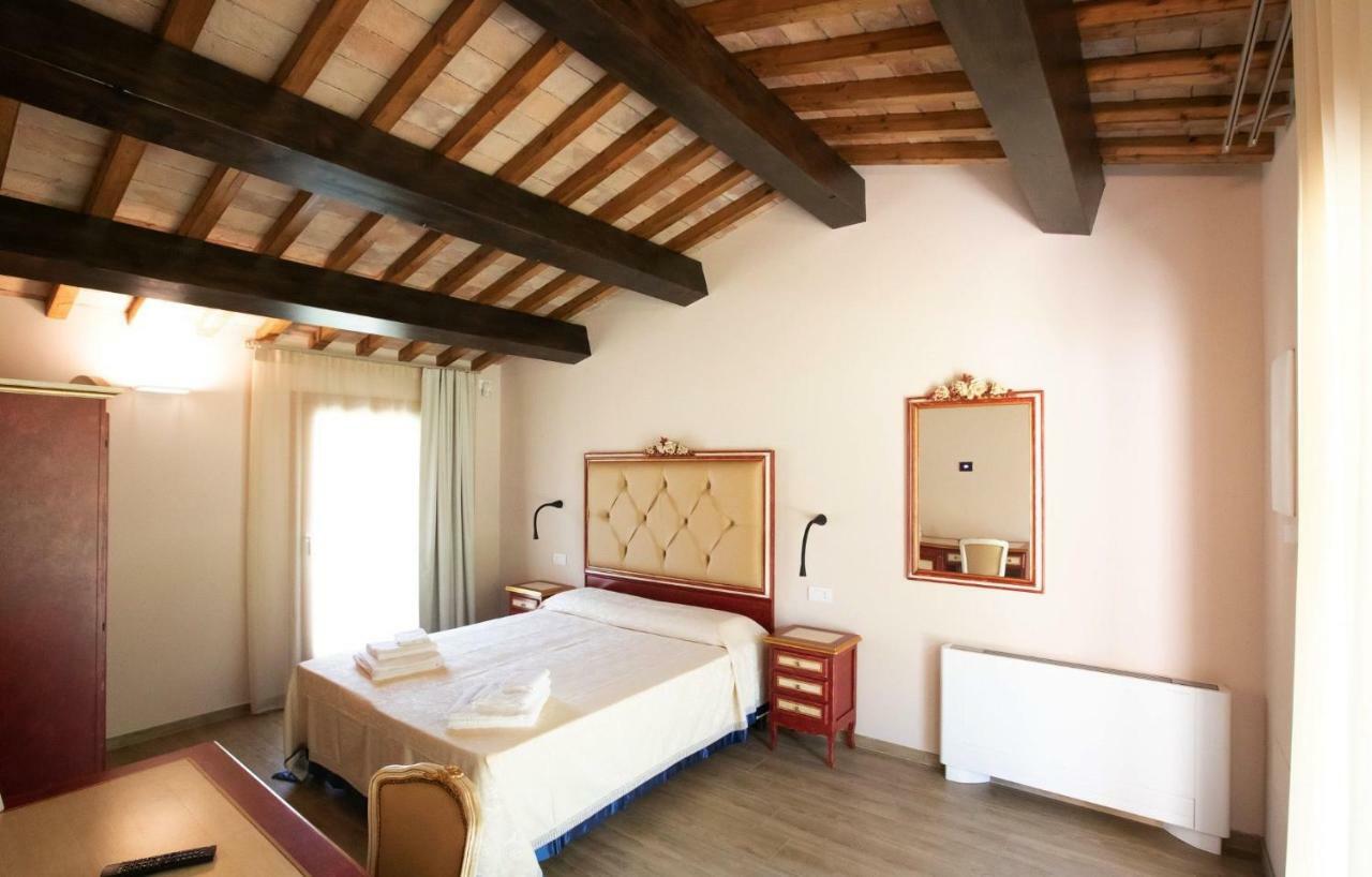 Villa Borgo Rossi à La Strada Extérieur photo