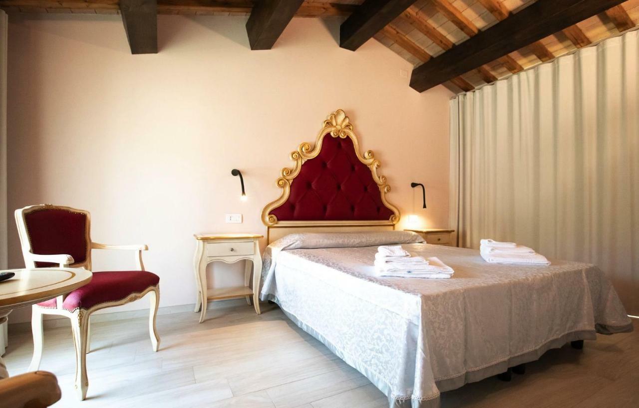 Villa Borgo Rossi à La Strada Extérieur photo