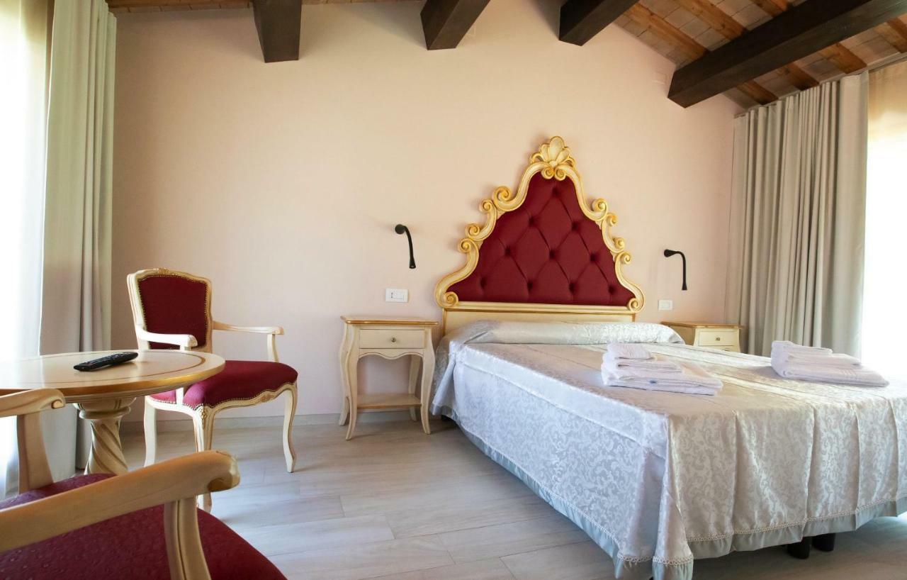 Villa Borgo Rossi à La Strada Extérieur photo